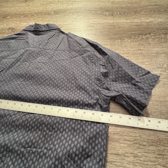 VOYAGER Shirt Mens XL Gray Geometric Print Short Sleeve Button Up  Cotton Adult - Picture 8 of 9